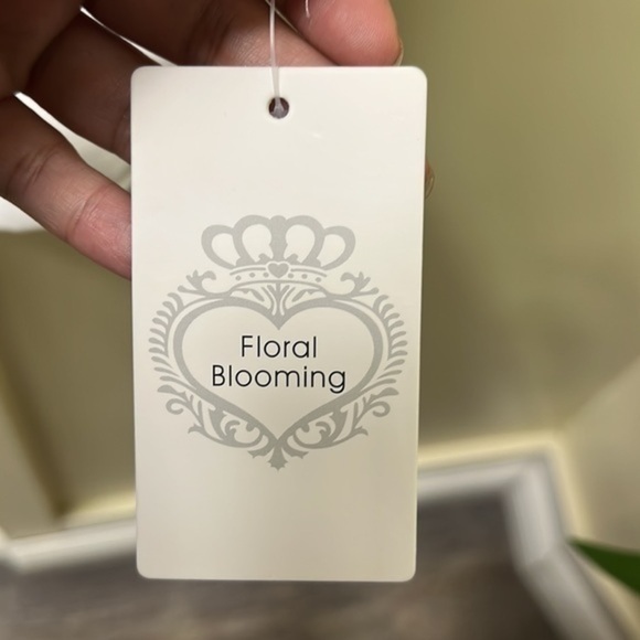 Large New Women's Summer Hipster Tunic Tops Flare Lace Short Sleeve‎ Blouses - Picture 4 of 6